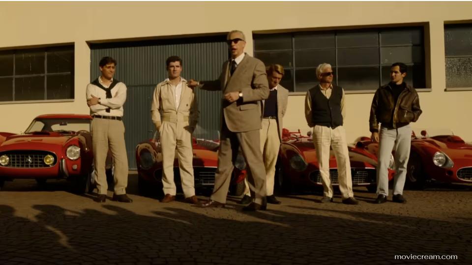 Ferrari ไดรเวอร์หน้าบึ้งผ่านชีวประวัติที่ไม่สามารถออกจากเส้นสตาร์ทได้ ผลงานล่าสุดจากผู้กำกับ Michael Mann ถือเป็นผลงานที่อ่อนแอในชีวประวัติที่โด่งดังของปีนี้